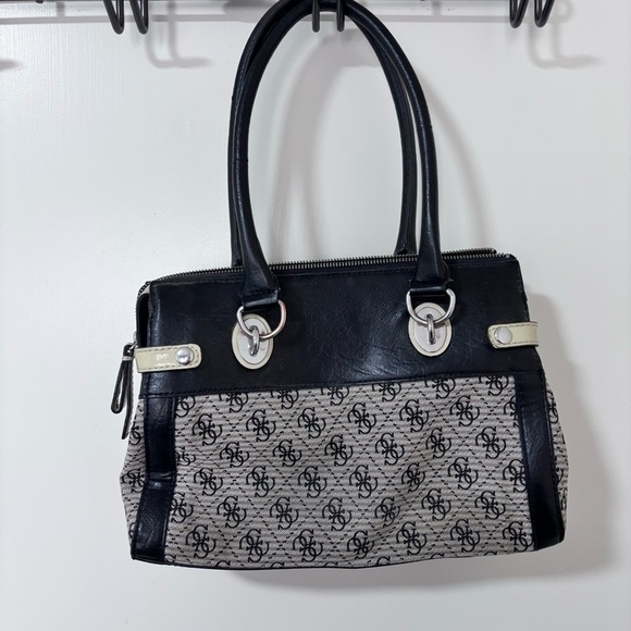 GUESS ADELISA 4 G Logo Bag Purse Business Class Tote bag - Picture 2 of 15